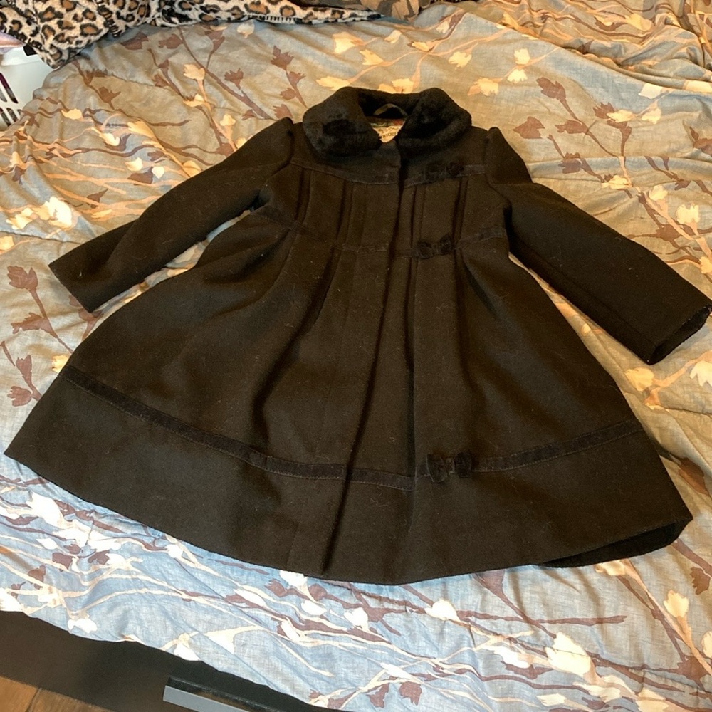 Rothschild 4T black dress swing coat classic